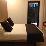 Отель Eolian 4*