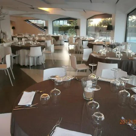 Hotell Eolian 4*