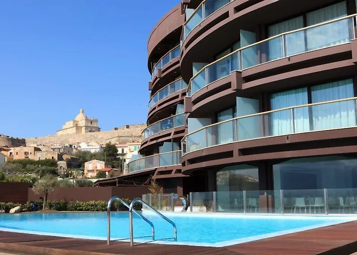 Eolian Hotel 4*